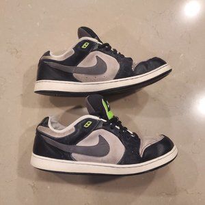 Nike SB Hustle - Mens 8.5